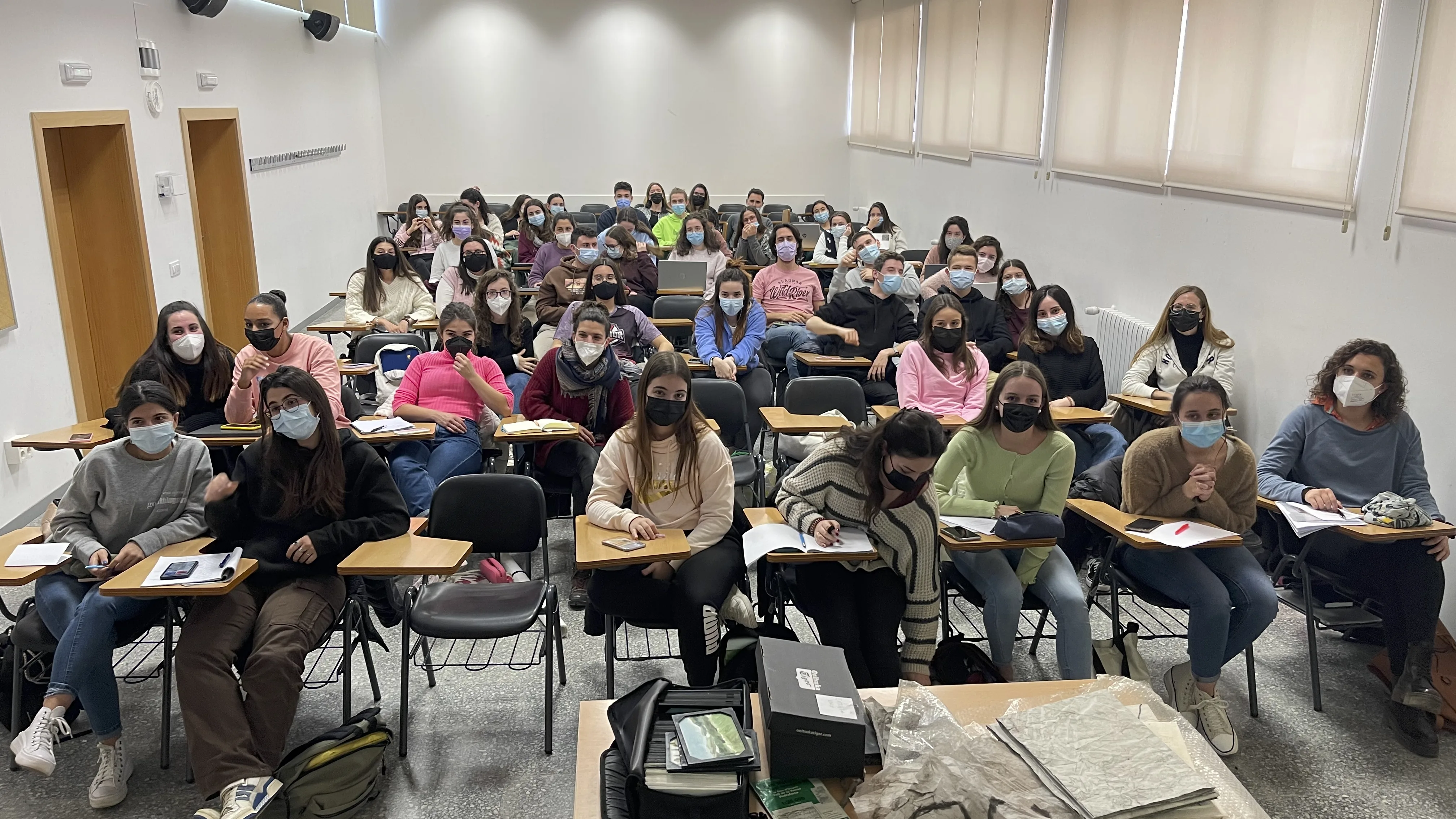 Conferencia en la UAB