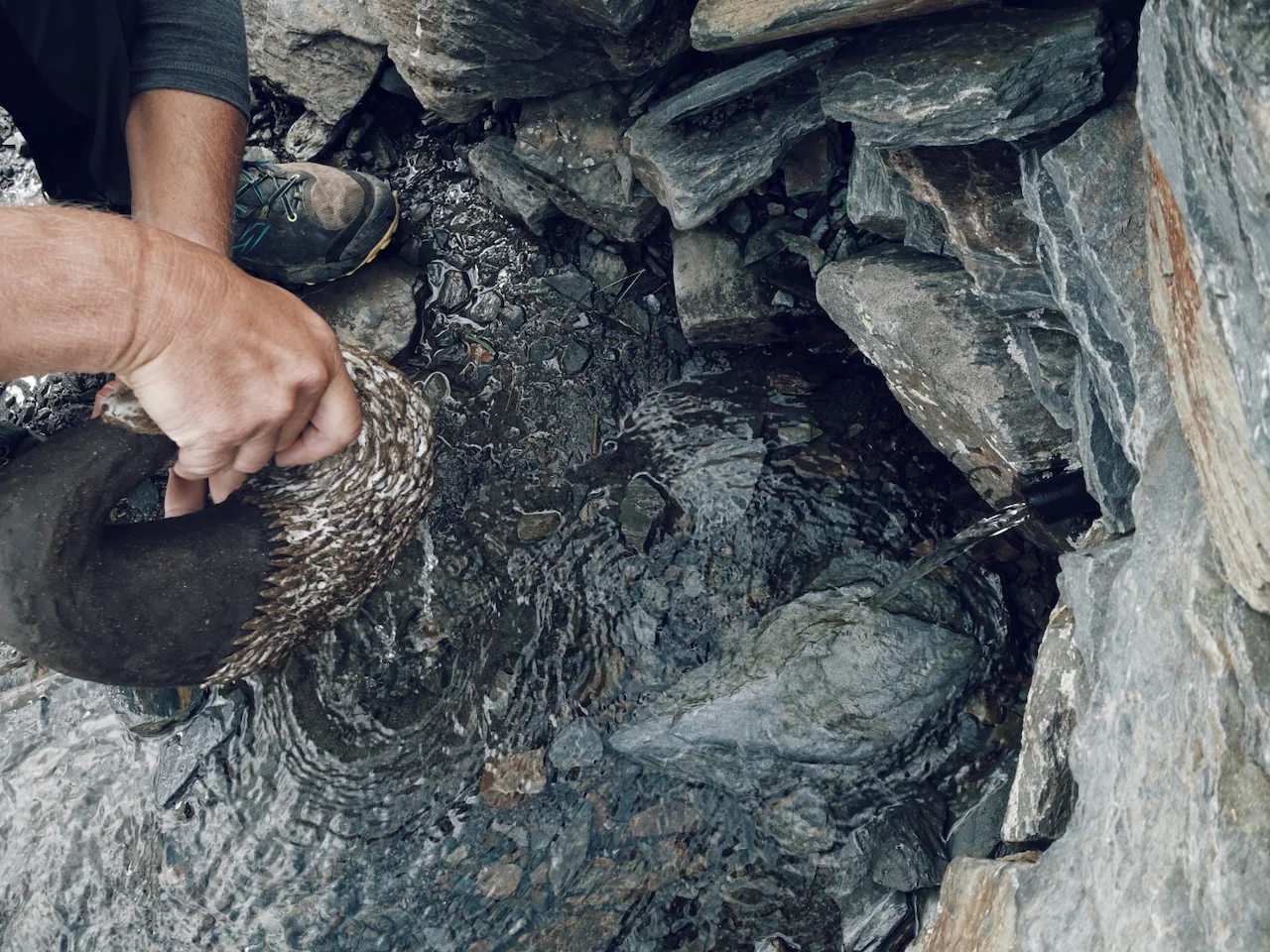 La entrega del agua en la fuente del Segre, 19 y 20 de julio 2022